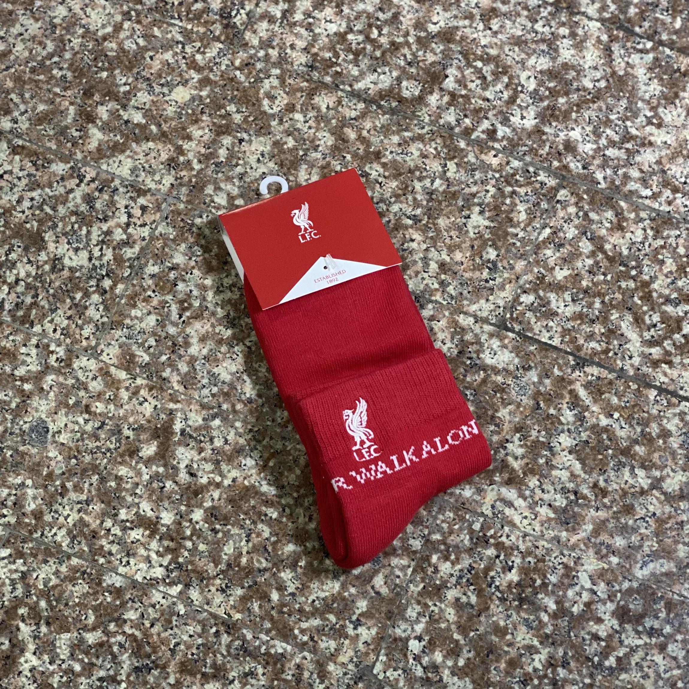 ถุงเท้า Liverpool FC Ankle Socks ‘Team Red’