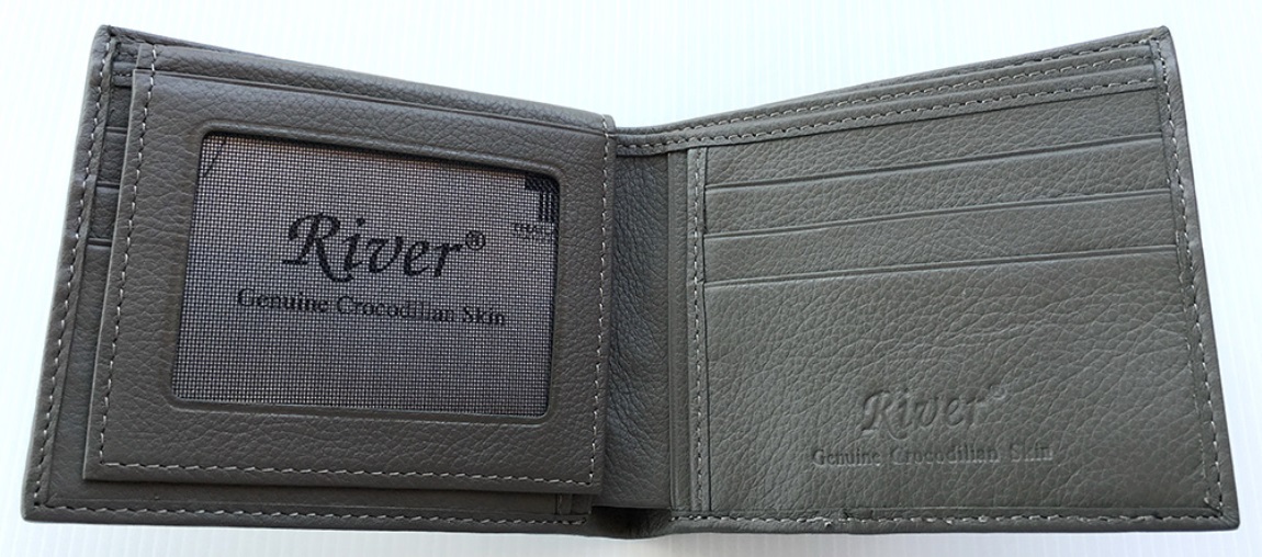 กระเป๋าสตางค์หนังจระเข้แท้ ส่วนหาง สีเทา