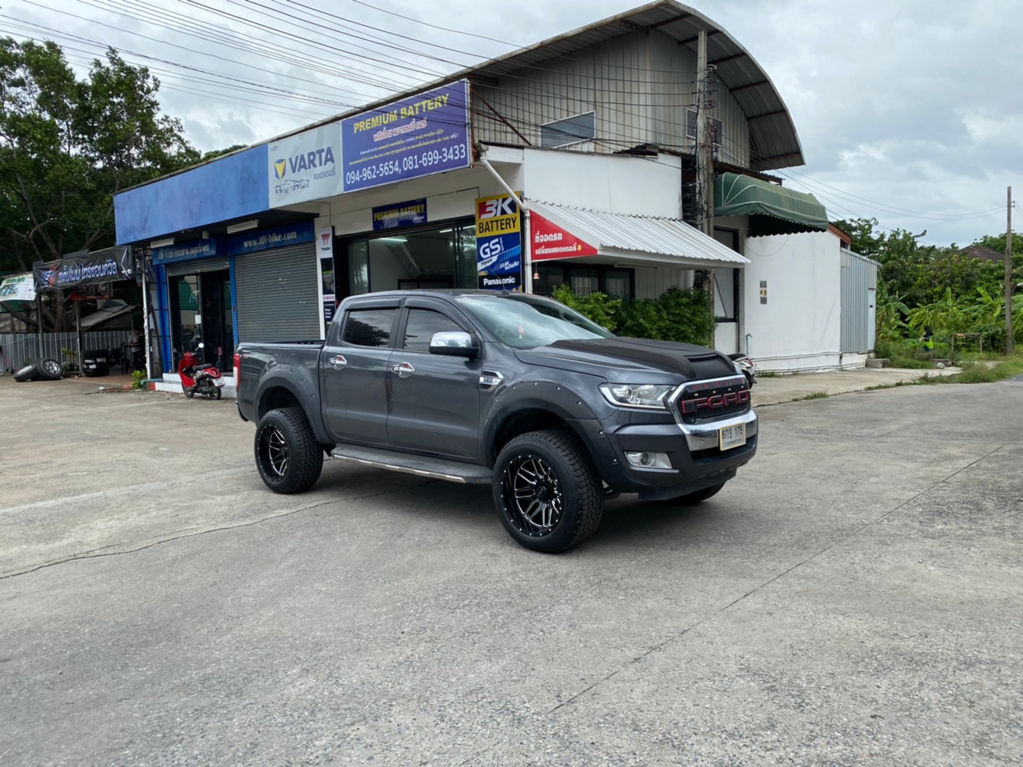 FORD ทรงเมกา ล้อเทพลึกสุดตาราง