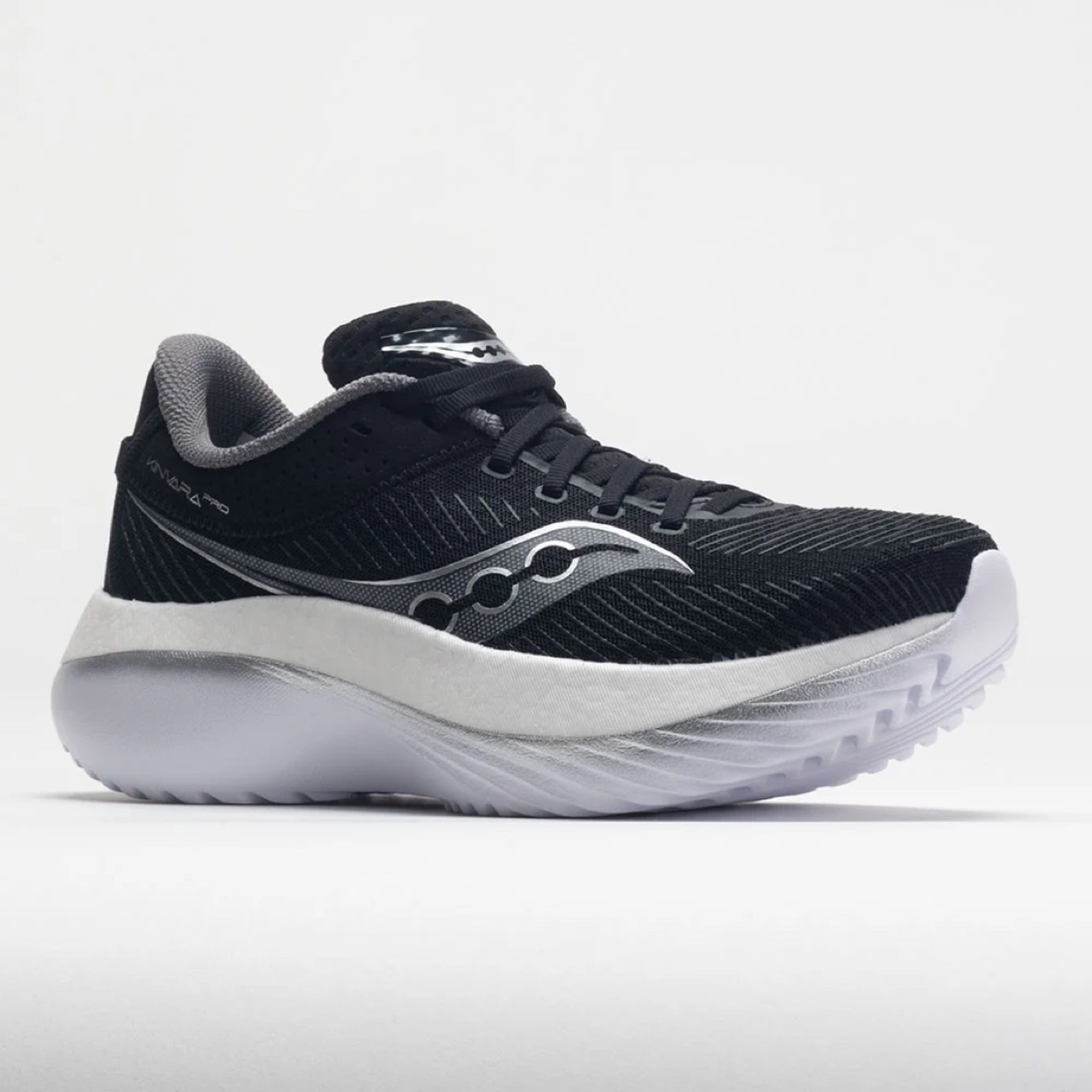 รองเท้าวิ่ง Saucony Kinvara PRO ‘BLACK’ (M9.5/10.5/11US)