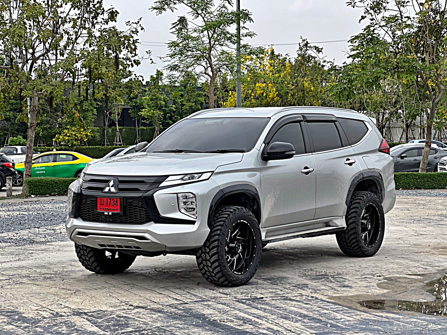 PAJERO ทรงเมกา ของพี่ปู_มลิกา_นักวอลเล่ย์_ทีมชาติไทย