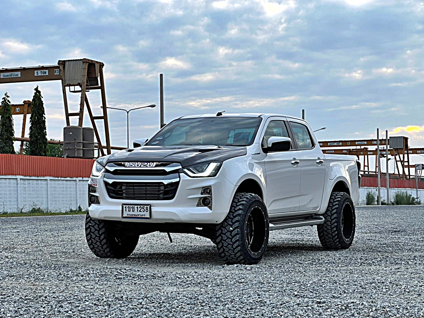 #จากตัวเตี้ยรถซิ่งสู่ตัวสูงทรงเมกา ที่ step9