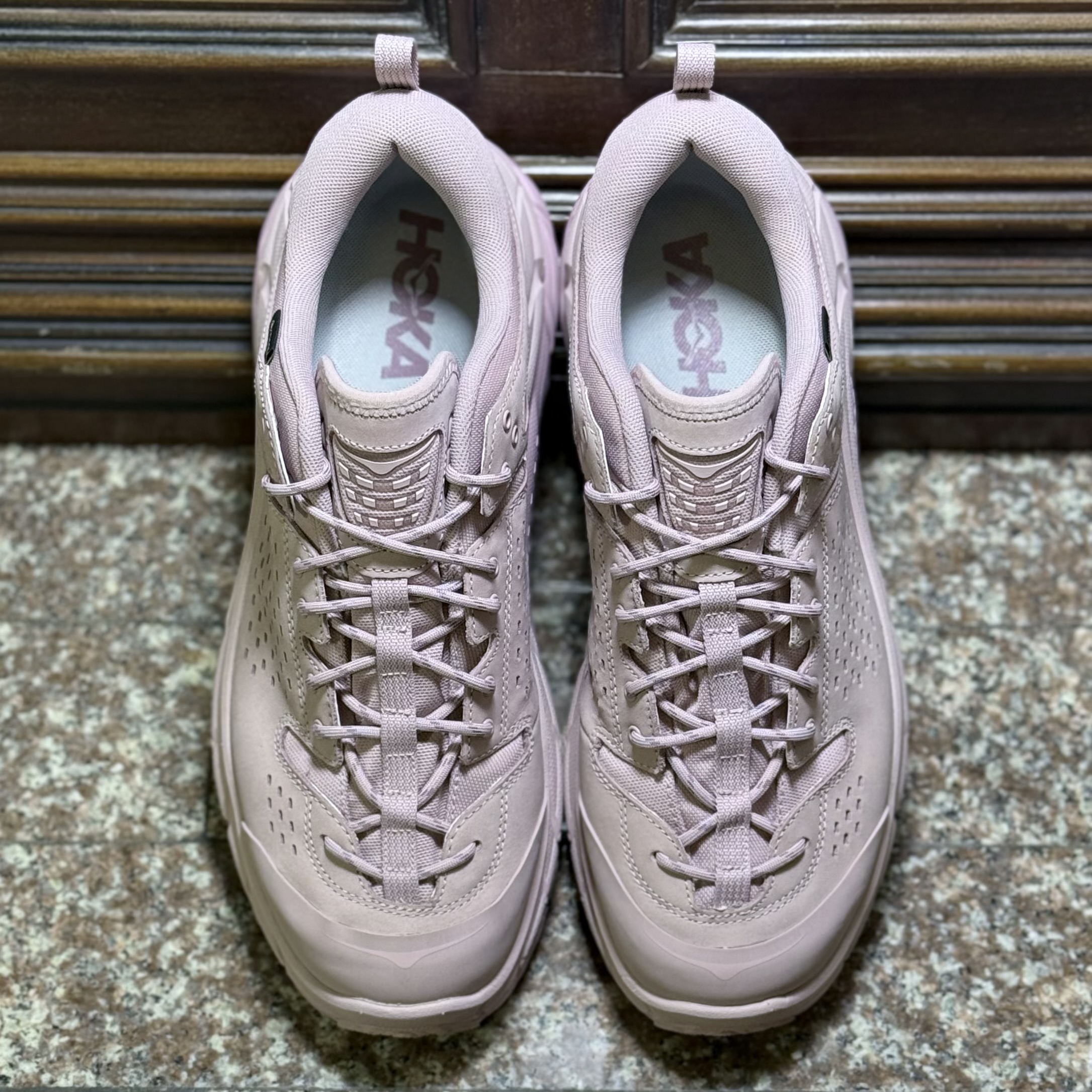 รองเท้า HOKA TOR ULTRA LO ‘EXCLUSIVE’ (M12US)