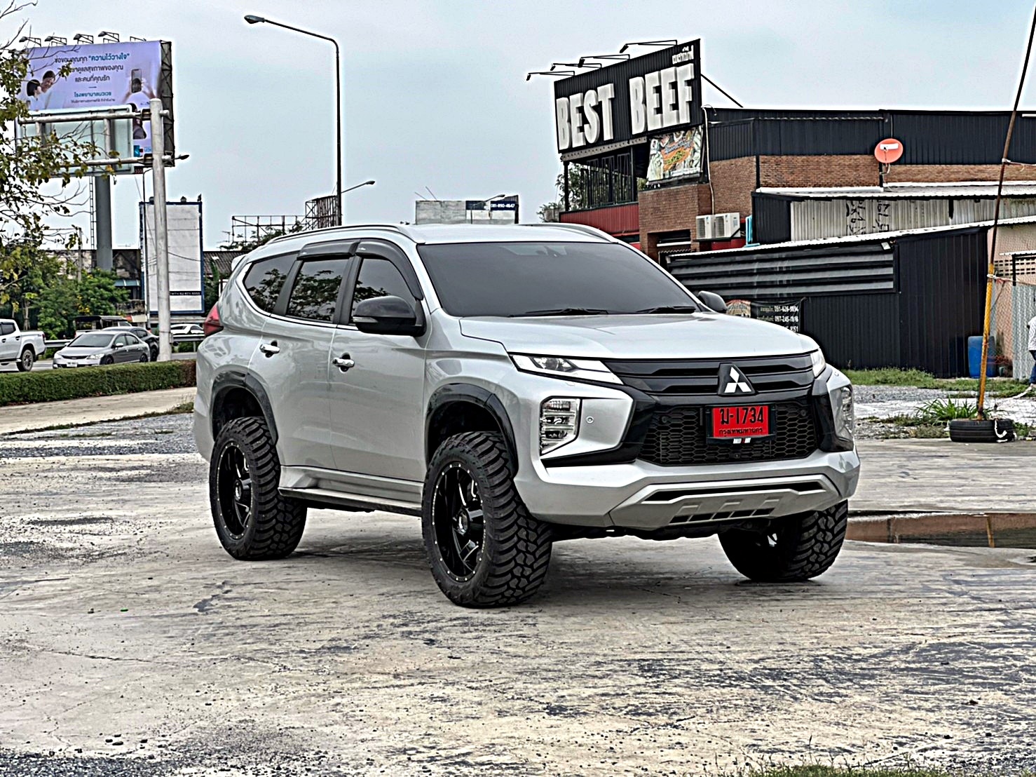 PAJERO ทรงเมกา ของพี่ปู_มลิกา_นักวอลเล่ย์_ทีมชาติไทย