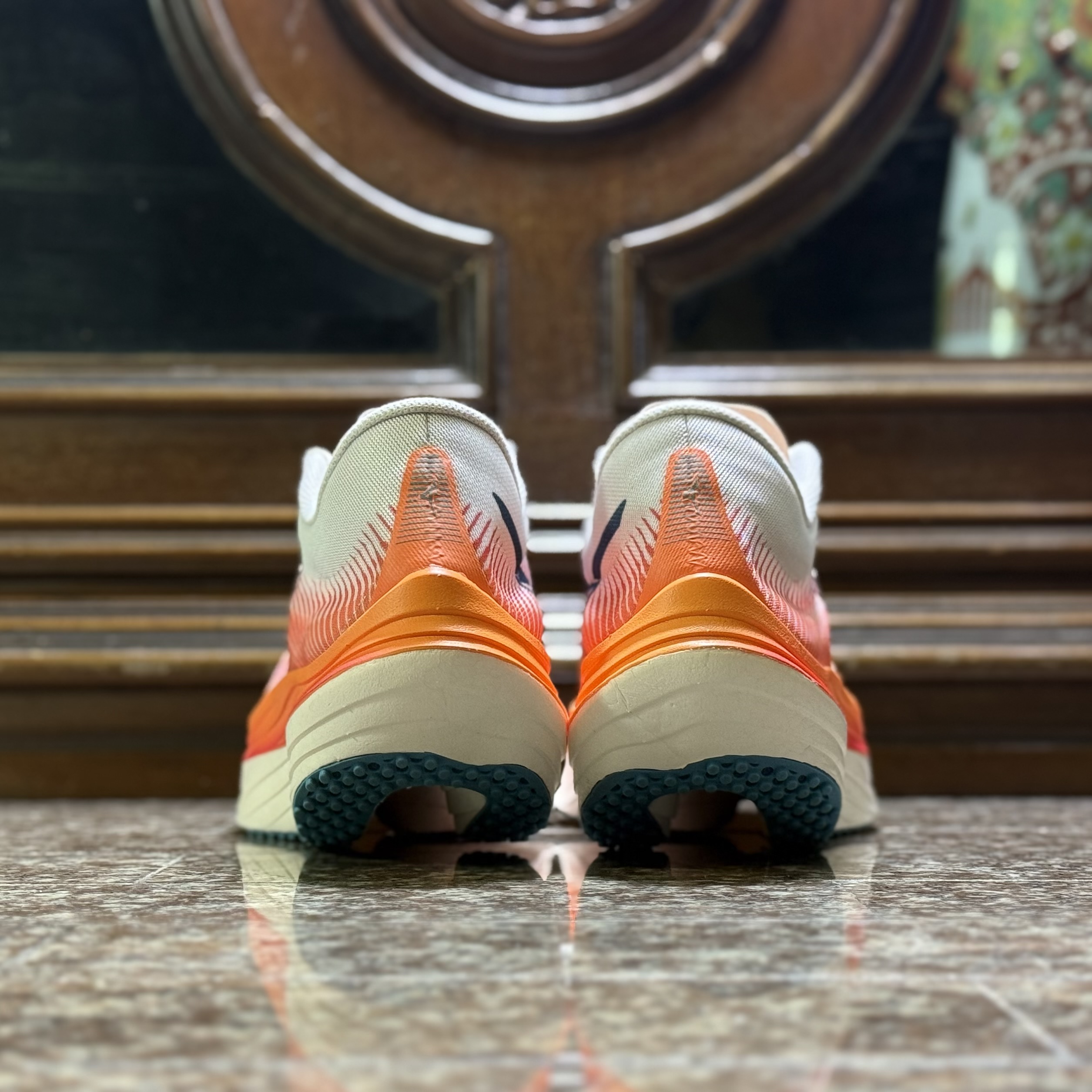 รองเท้าวิ่ง Mizuno Wave Rebellion Pro #มือ2 (M12US)