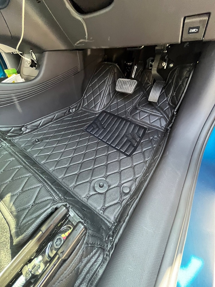 พรมปูพื้นรถยนต์ 6D BYD ATTO 3 พรม6D เกรดA เข้ารูป เต็มคัน ในรถ 3ชิ้น