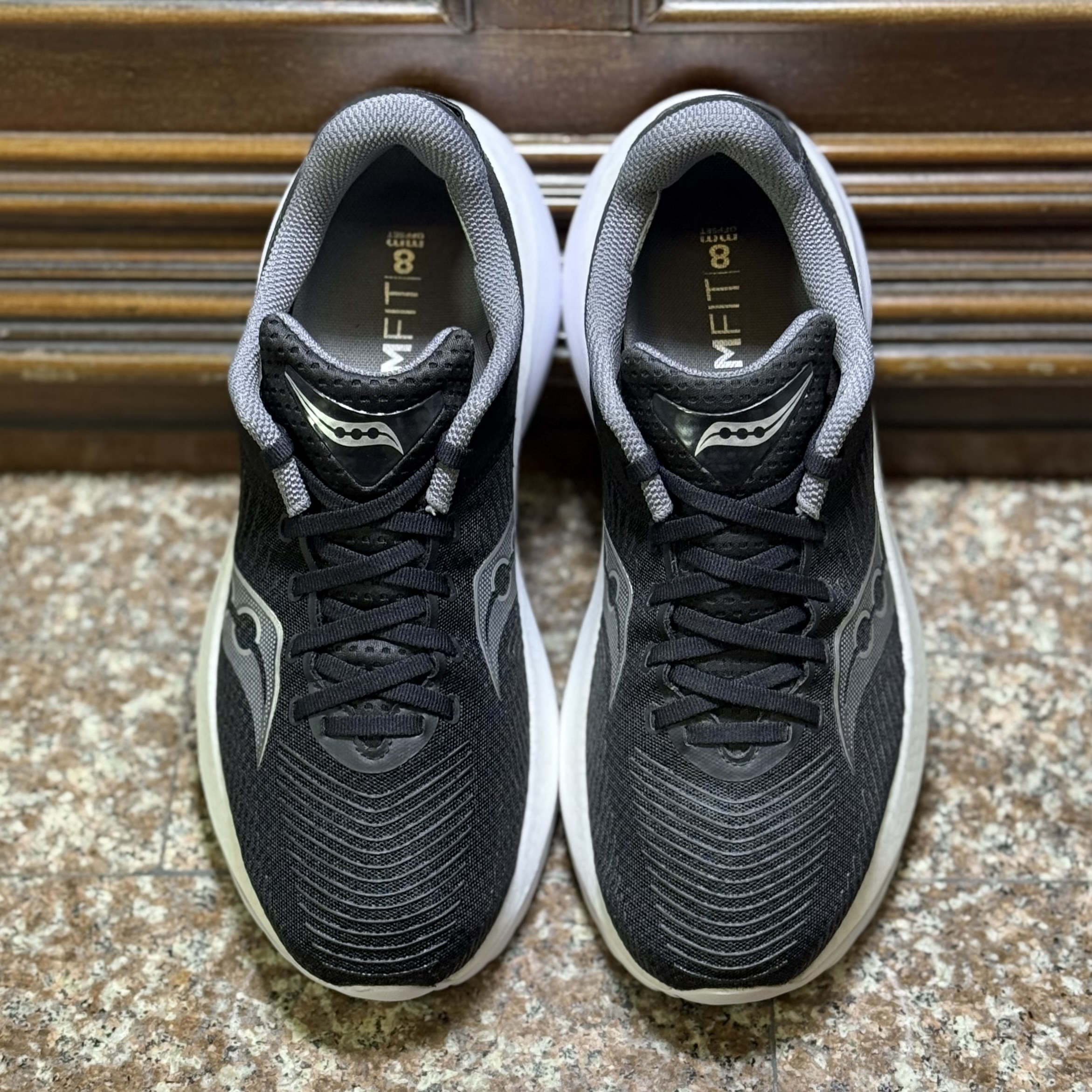 รองเท้าวิ่ง Saucony Kinvara PRO ‘BLACK’ (M9.5/10.5/11US)