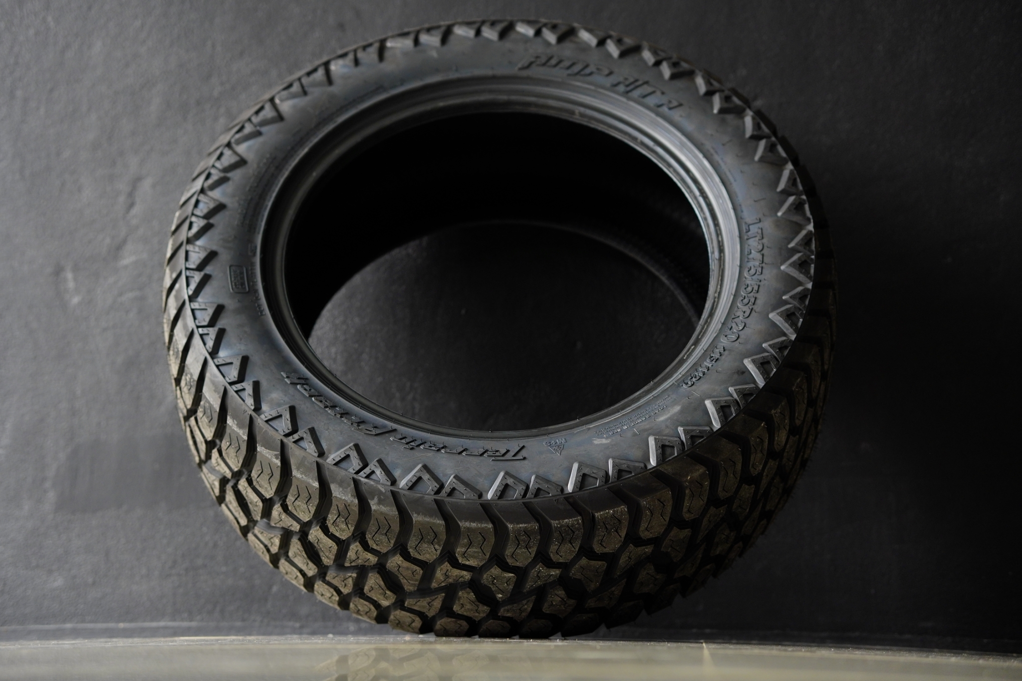 AMP ATA 275/55-20 สุดยอดยาง USA