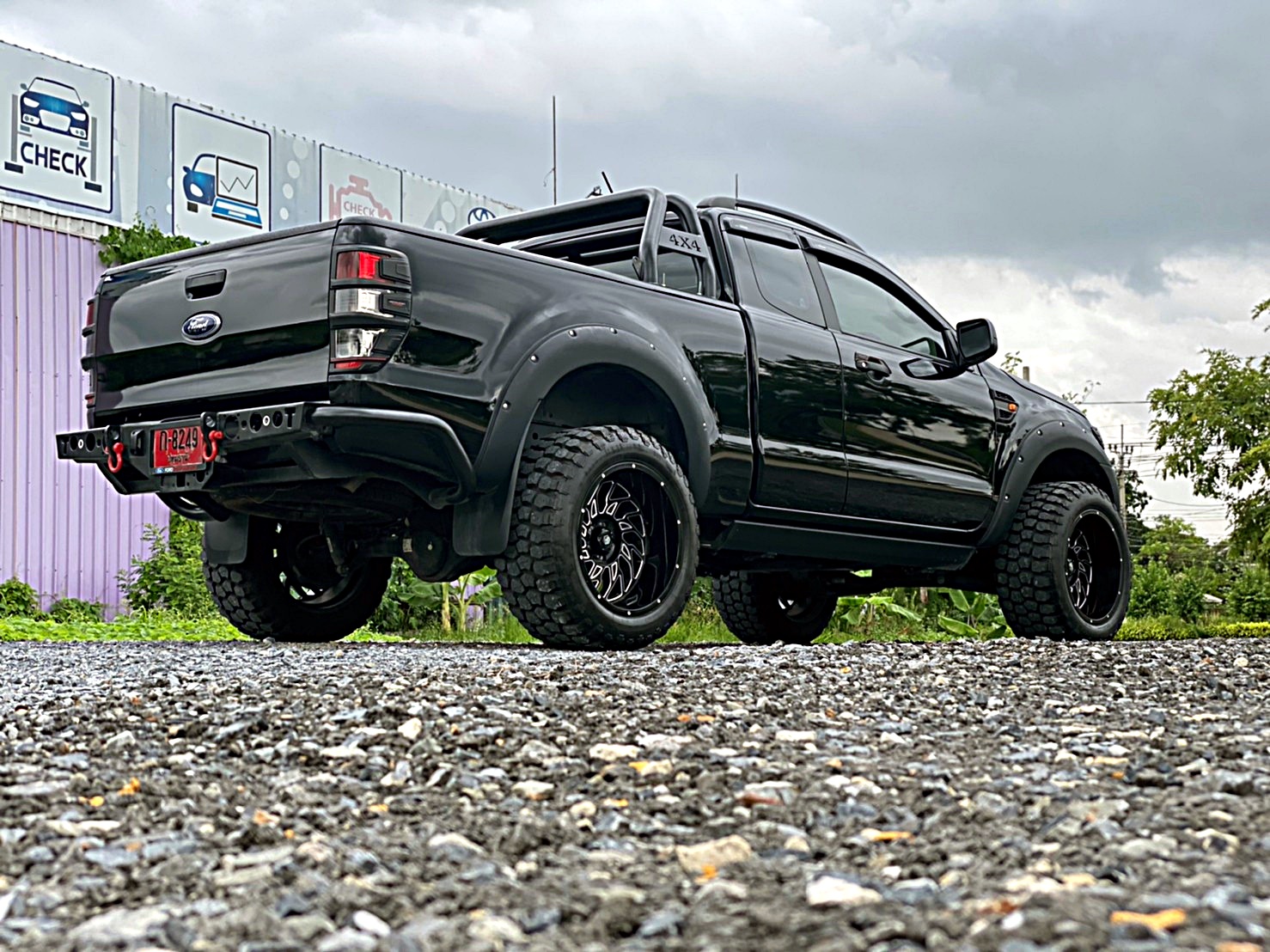 FORD ทรงเมกา ล้อเทพลึกสุดตาราง