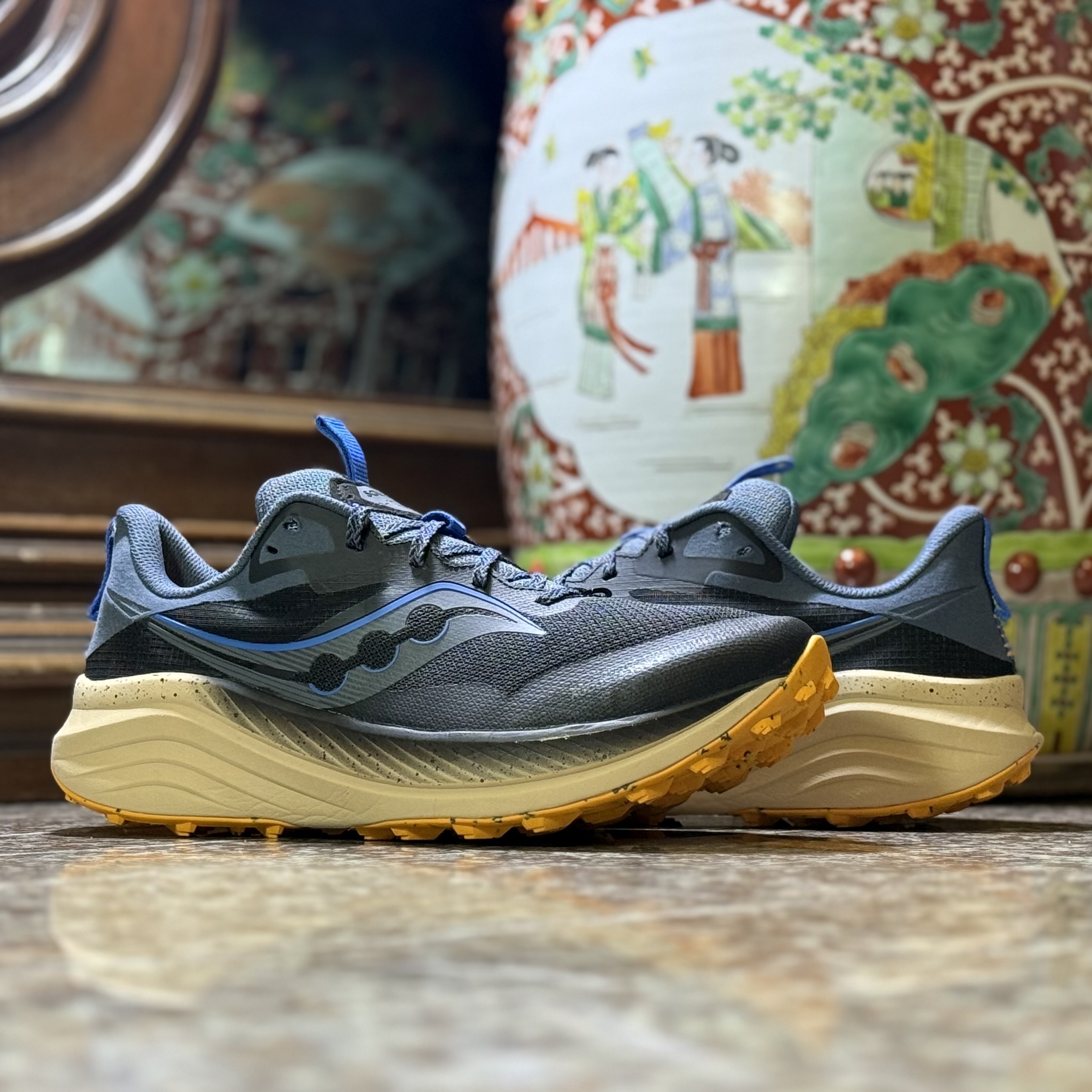 รองเท้าวิ่งเทรล Saucony Xodus Ultra 3 #มือ2 (M10US)