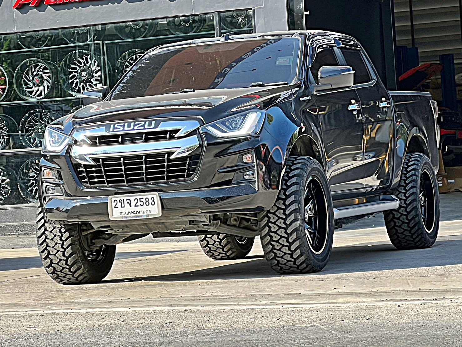 D-MAX ทรงเมกา งบ70000 จบตามนี้