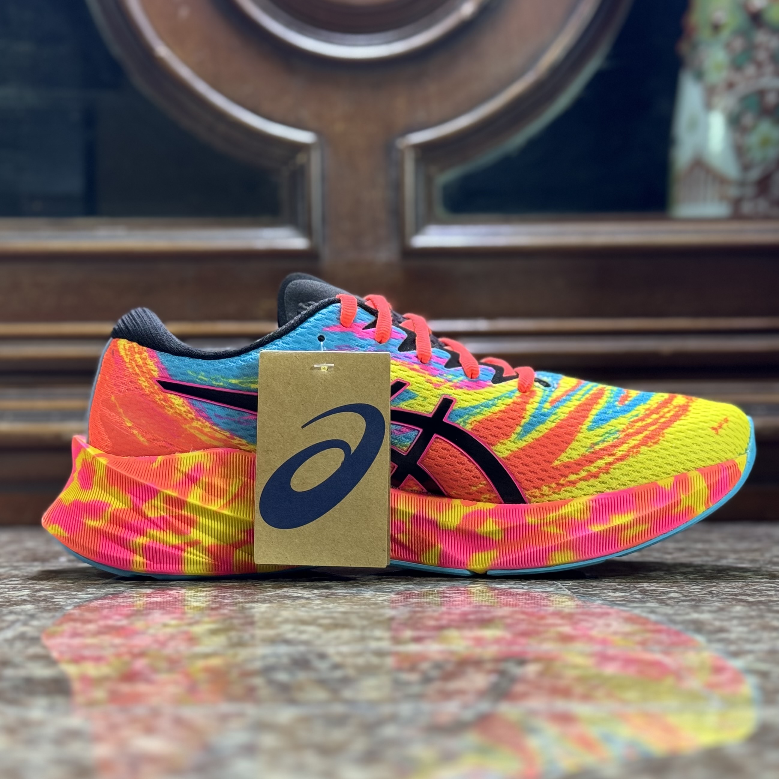 รองเท้าวิ่ง ASICS NovaBlast 3 ‘Multi’ (W8US)