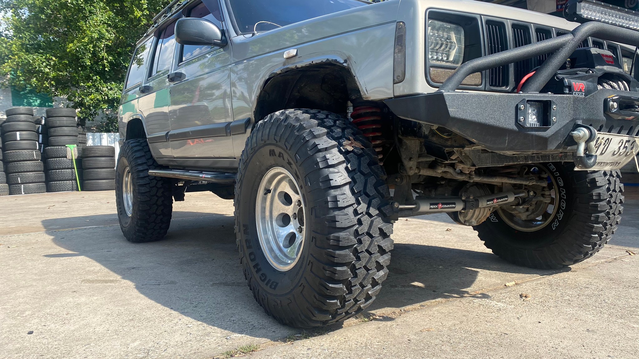 Maxxis mt762 ยางใหญ่ มาแล้ว 35x12.5r15