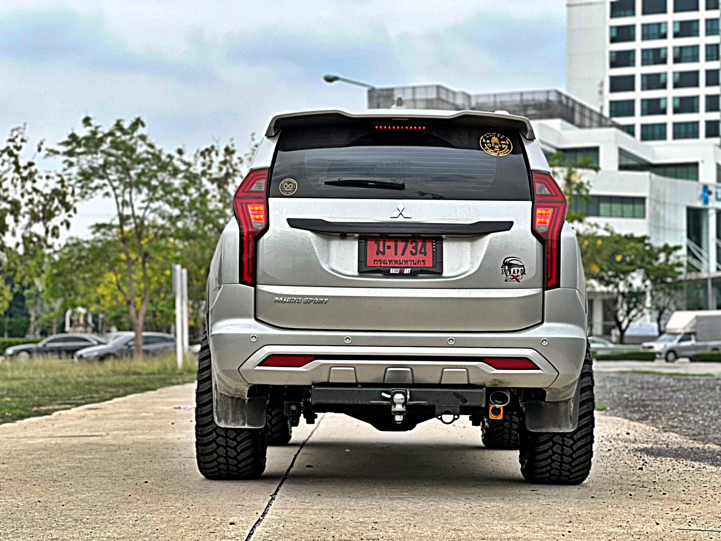 PAJERO ทรงเมกา ของพี่ปู_มลิกา_นักวอลเล่ย์_ทีมชาติไทย