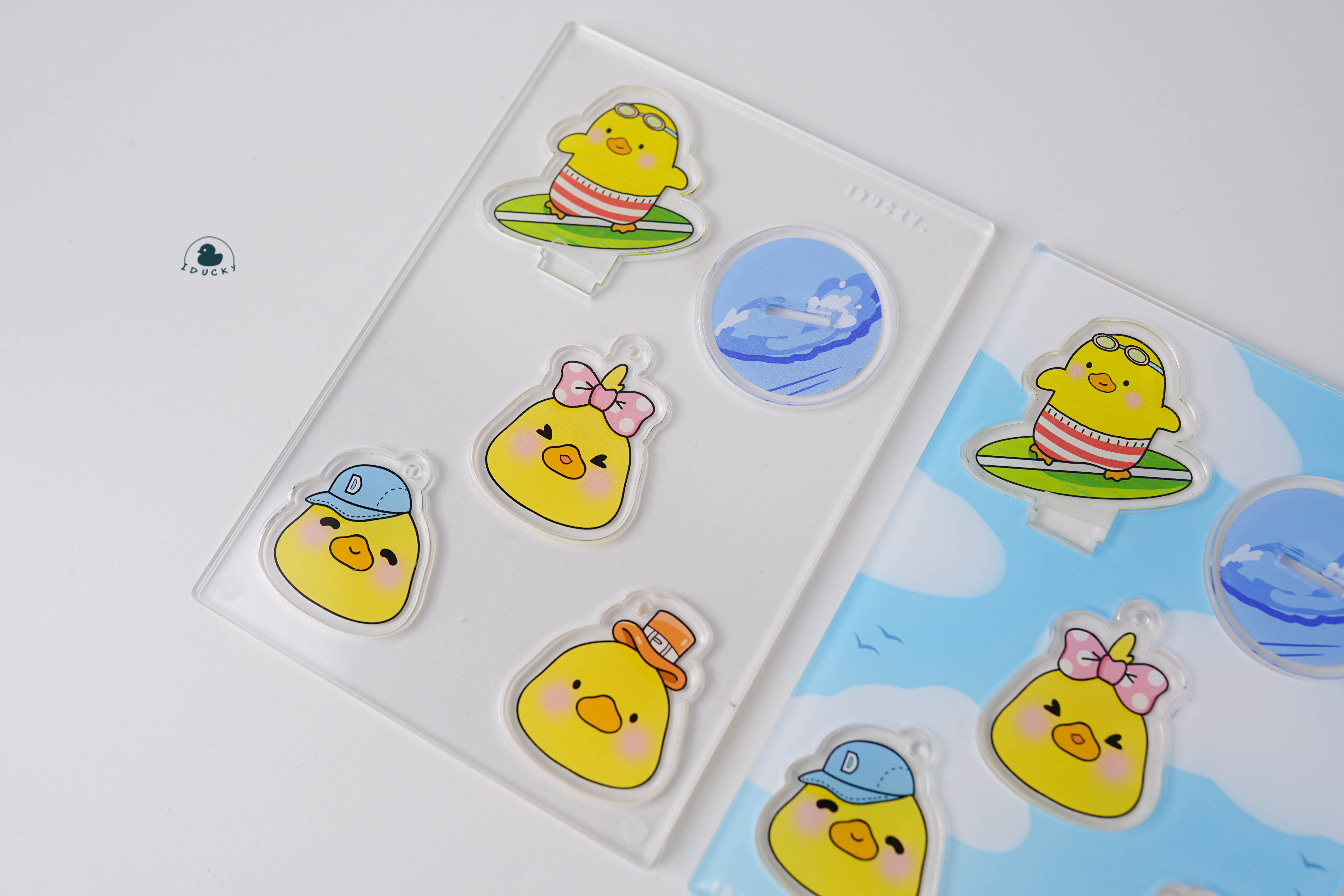 รับทำ Acylic Kit