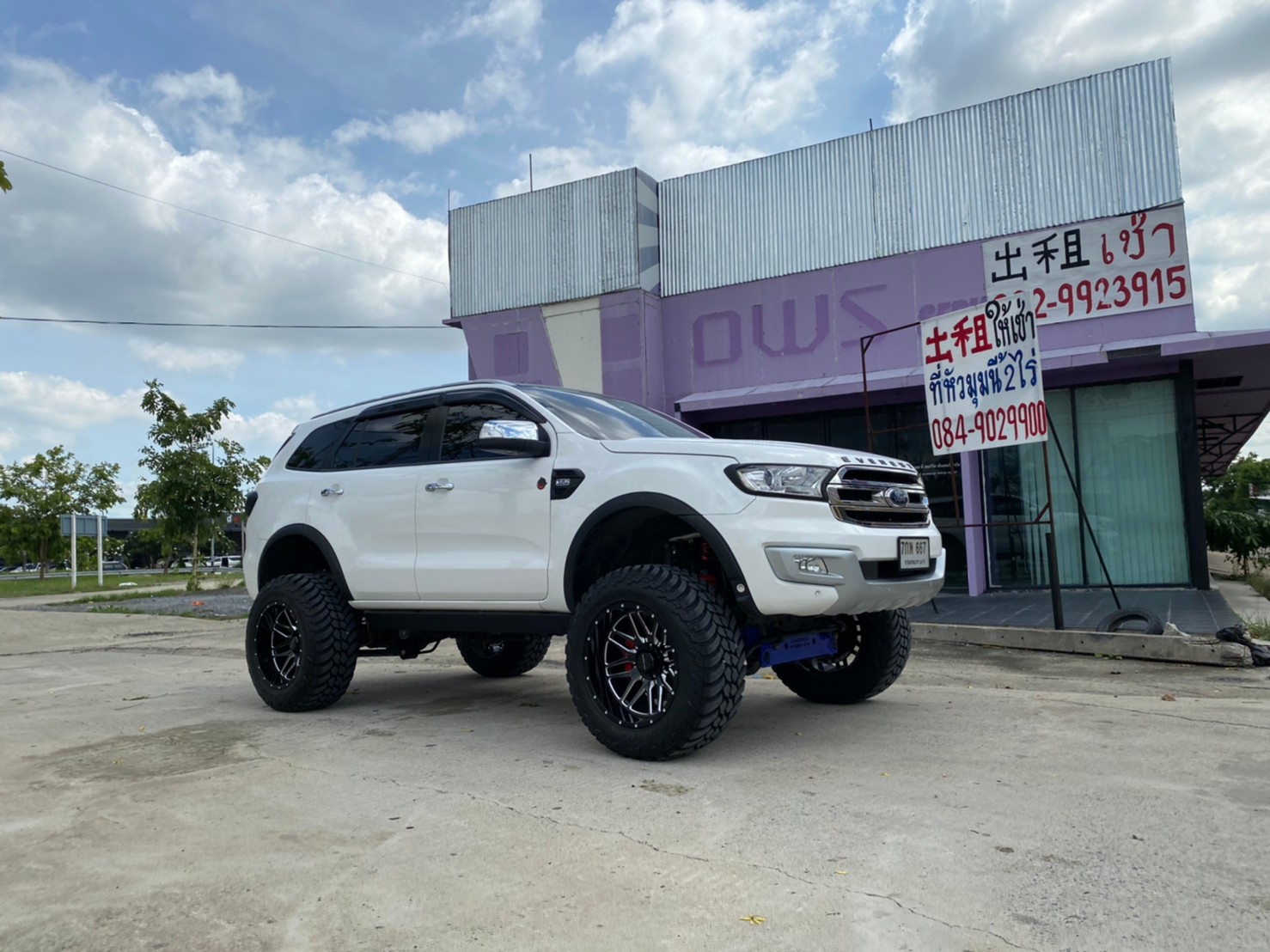 FORD EVEREST ยก6นิ้ว จัด FULLSET ที่ STEP9