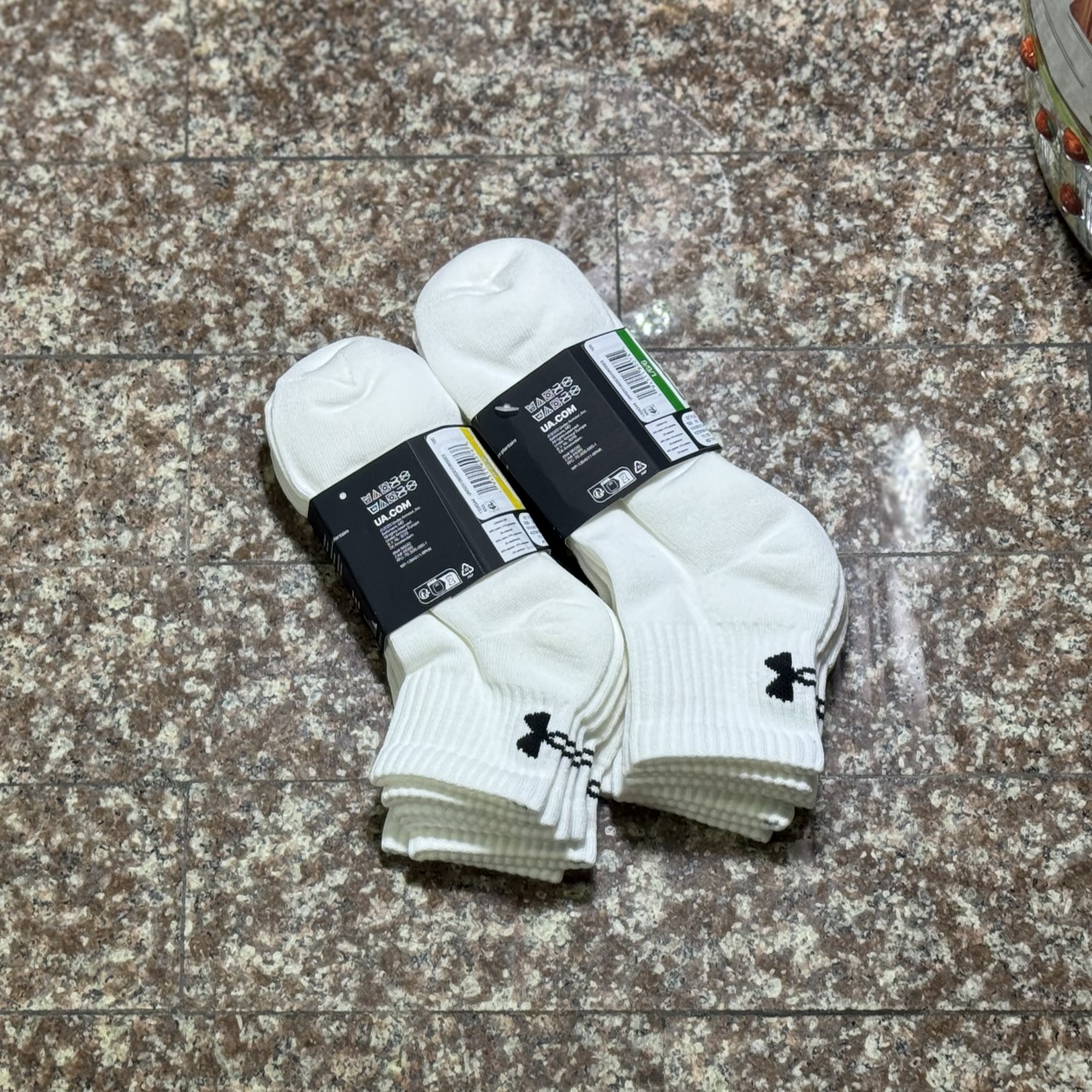 ถุงเท้า Under Armour Core Quarter Socks ‘WHITE’ (MD)