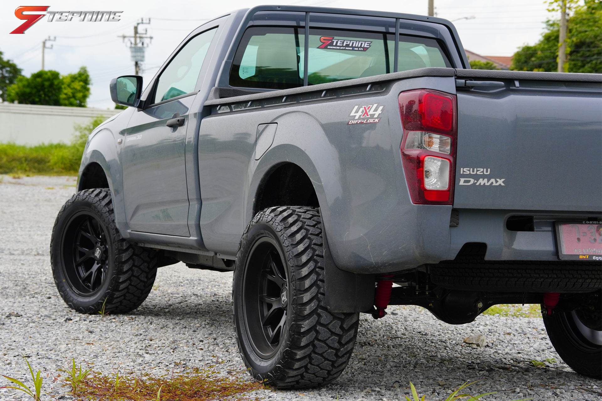 ISUZU D-MAX 4x4 หัวเดียว ป้ายแดง
