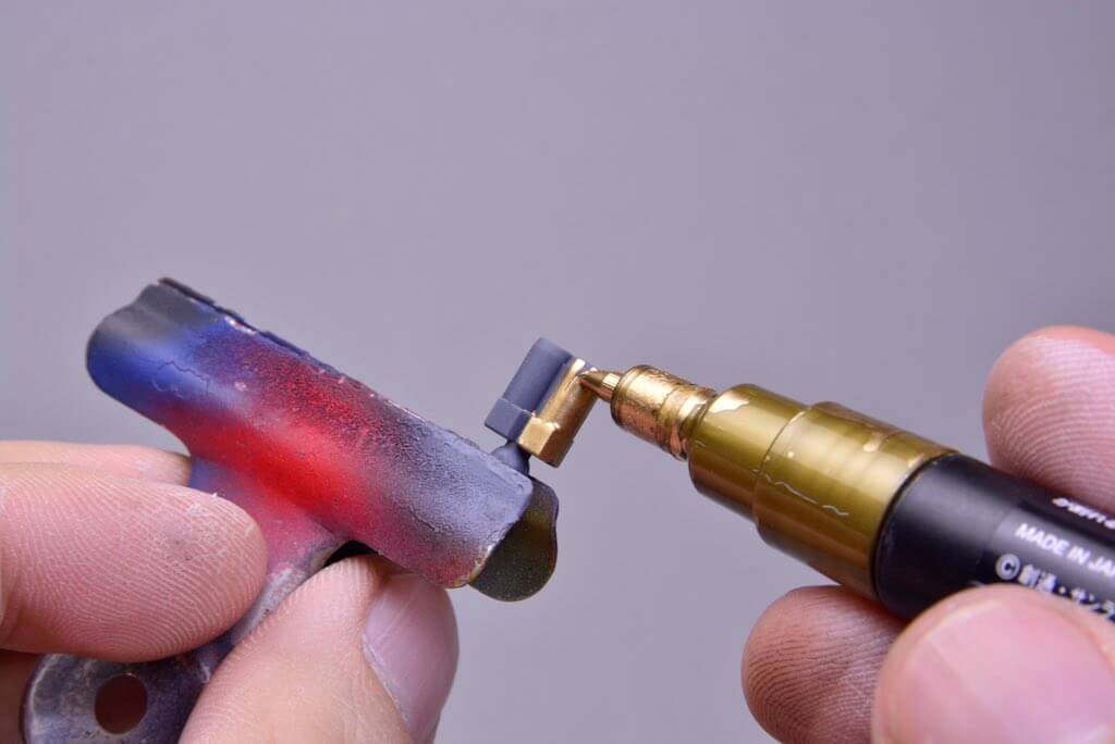 ปากกากันดั้มมาร์กเกอร์ Gundam Marker GM04 Gold