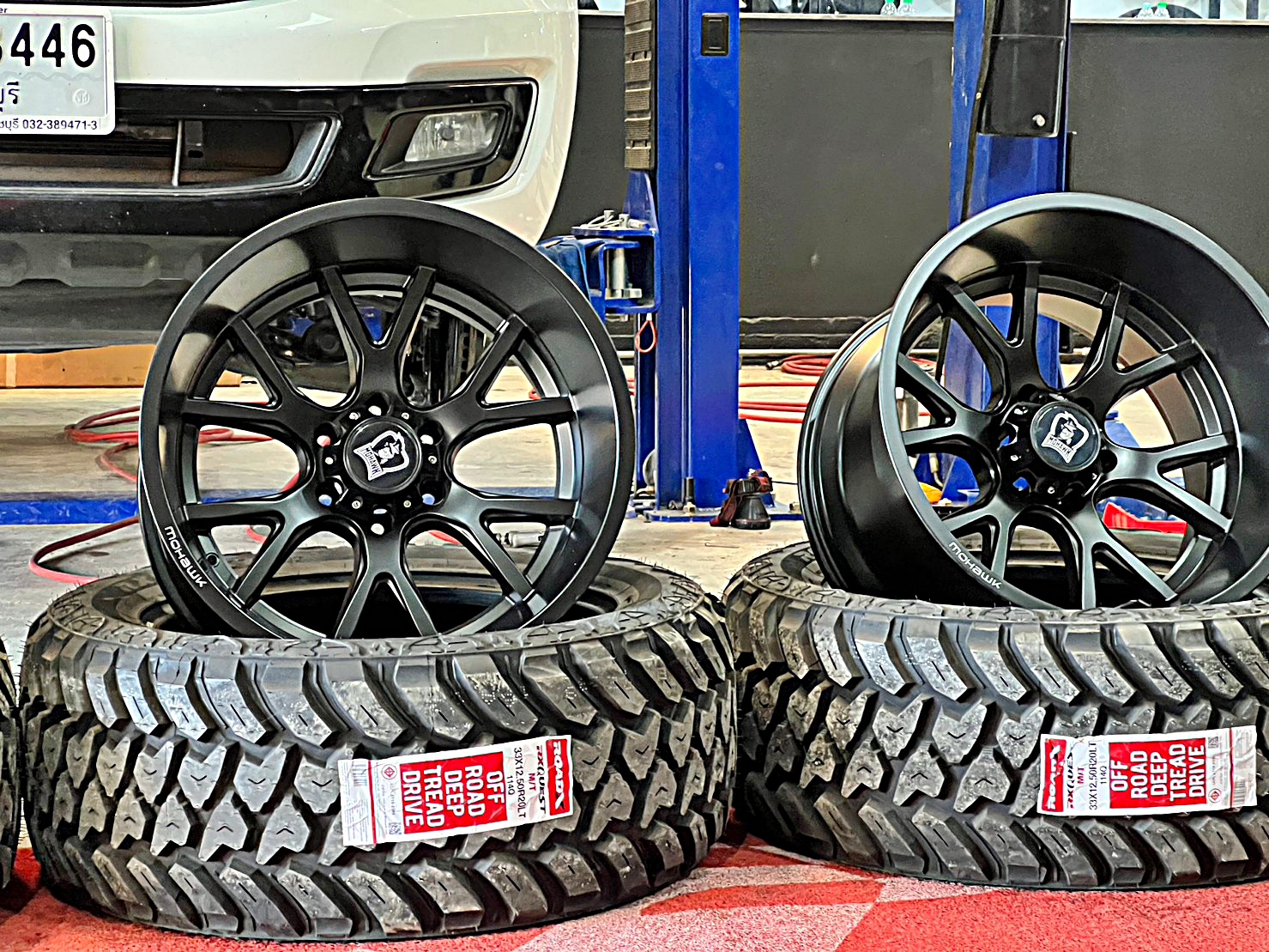 FORD EVEREST จองคิวมาจาก ราชบุรี แต่งแนวเมกาที่ STEP9