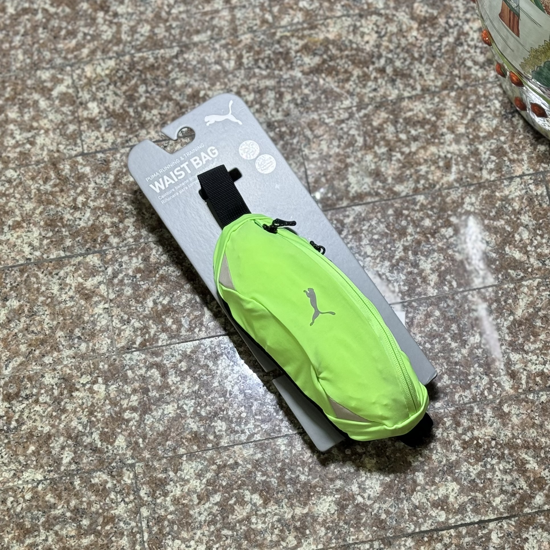 กระเป๋าวิ่ง Puma Performance Running Waist Bag ‘Fizzy Lime’