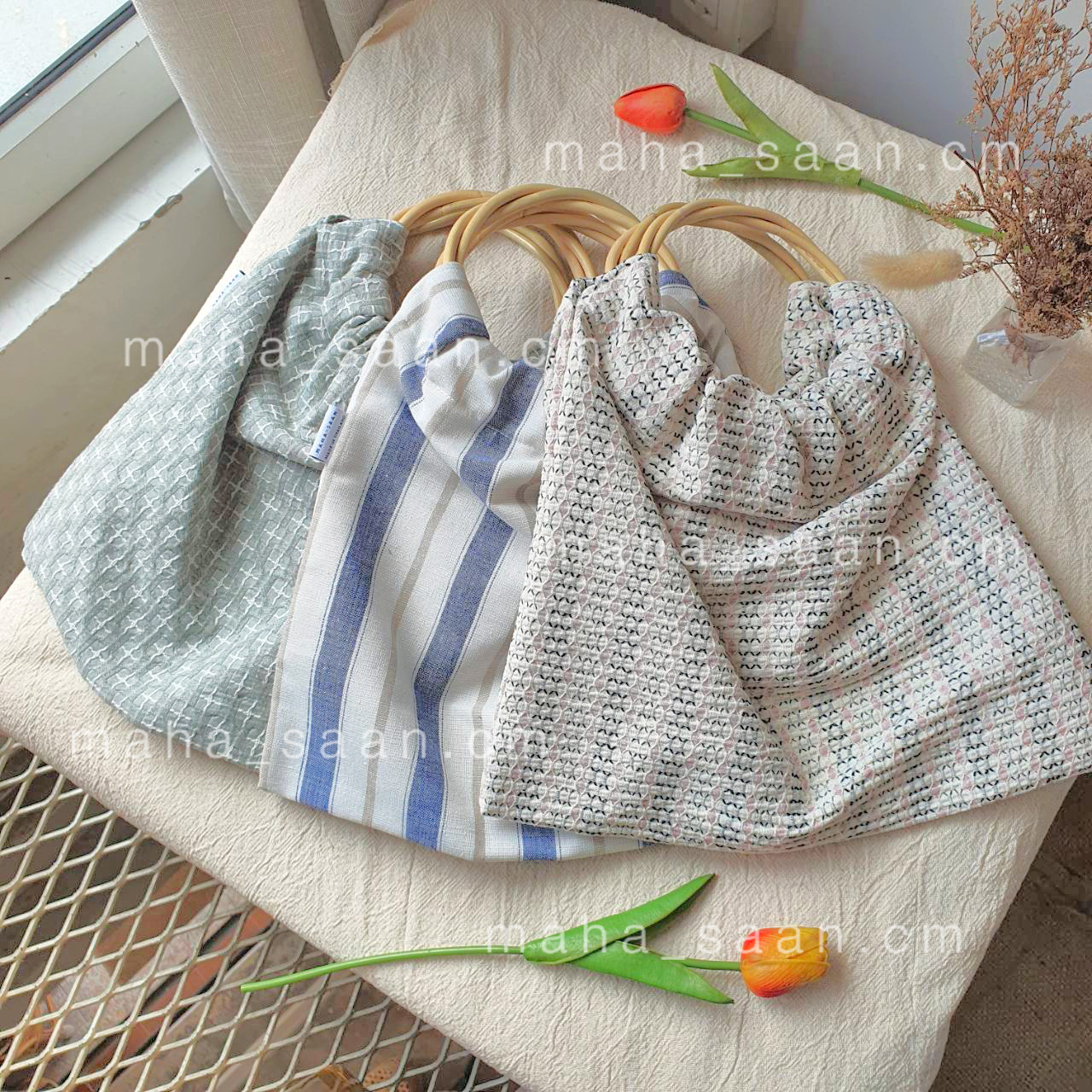 กระเป๋าผ้า คล้องแขน น่ารัก หูหวายเกลียว 🌷