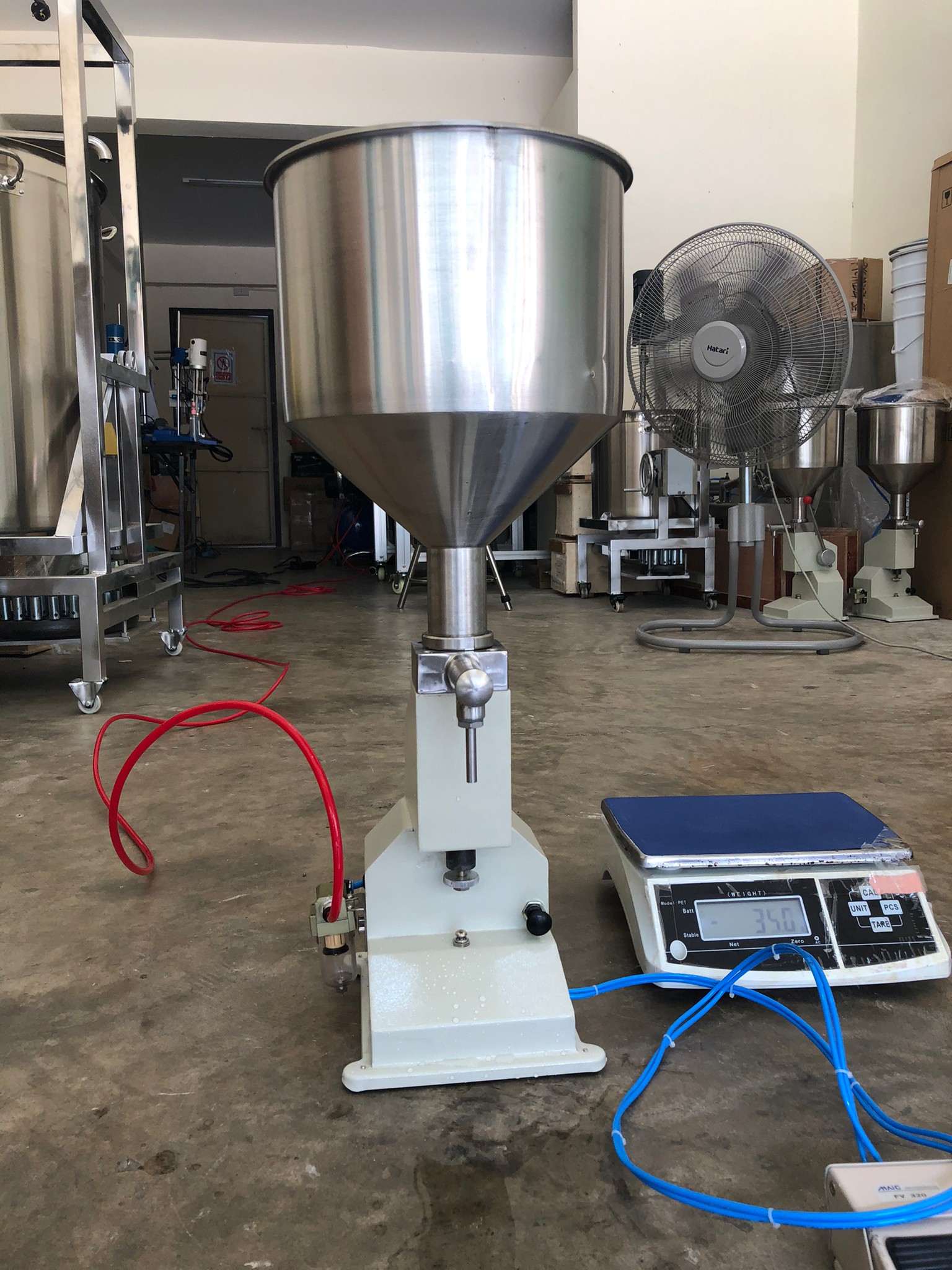 ✅(8593) เครื่องบรรจุครีมแบบปั้มลม 10กิโล (ต้องใช้ร่วมกับปั้มลม)A02 5-50ml