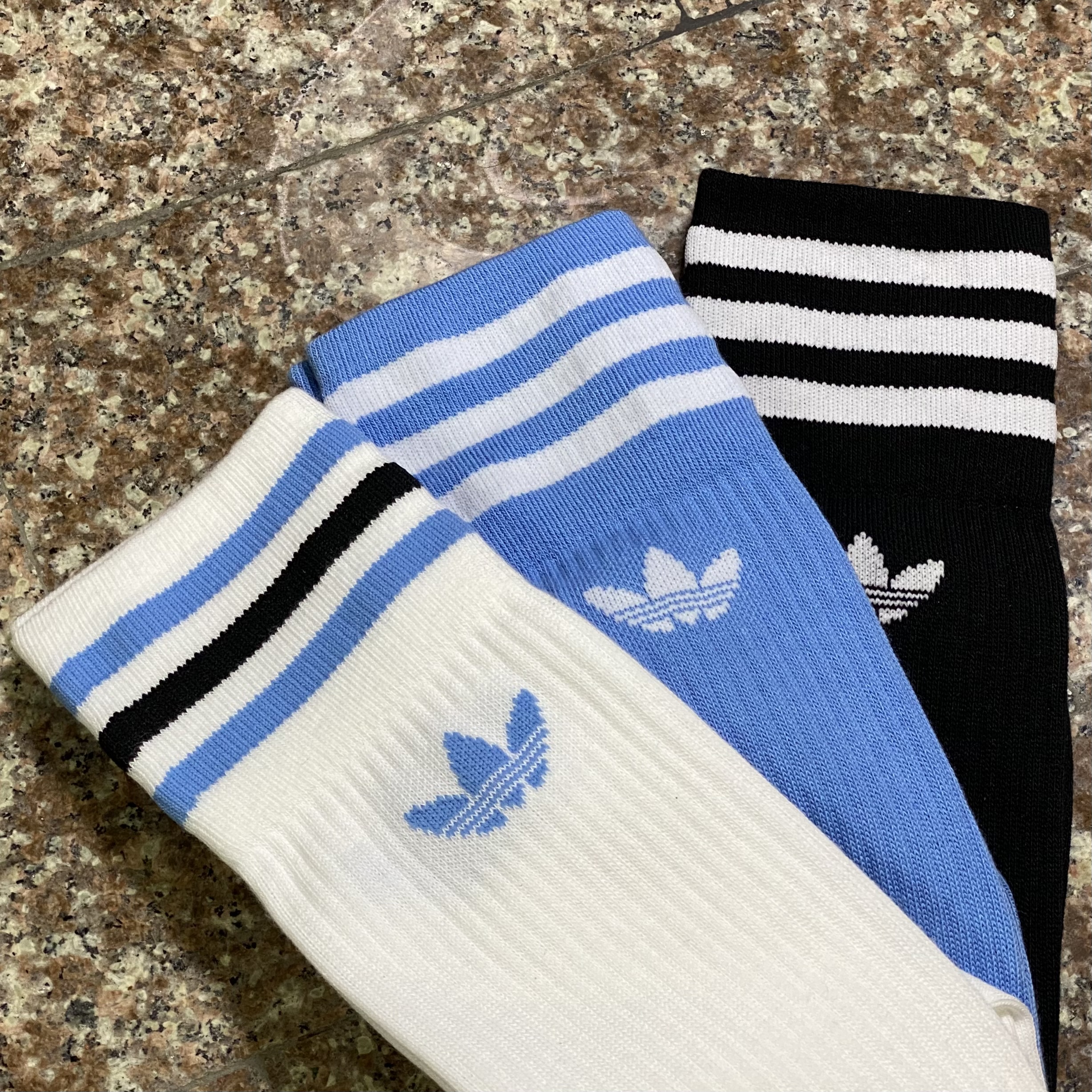 ถุงเท้า Adidas Originals Symbol Crew Socks #แพค3คู่ (M,L)