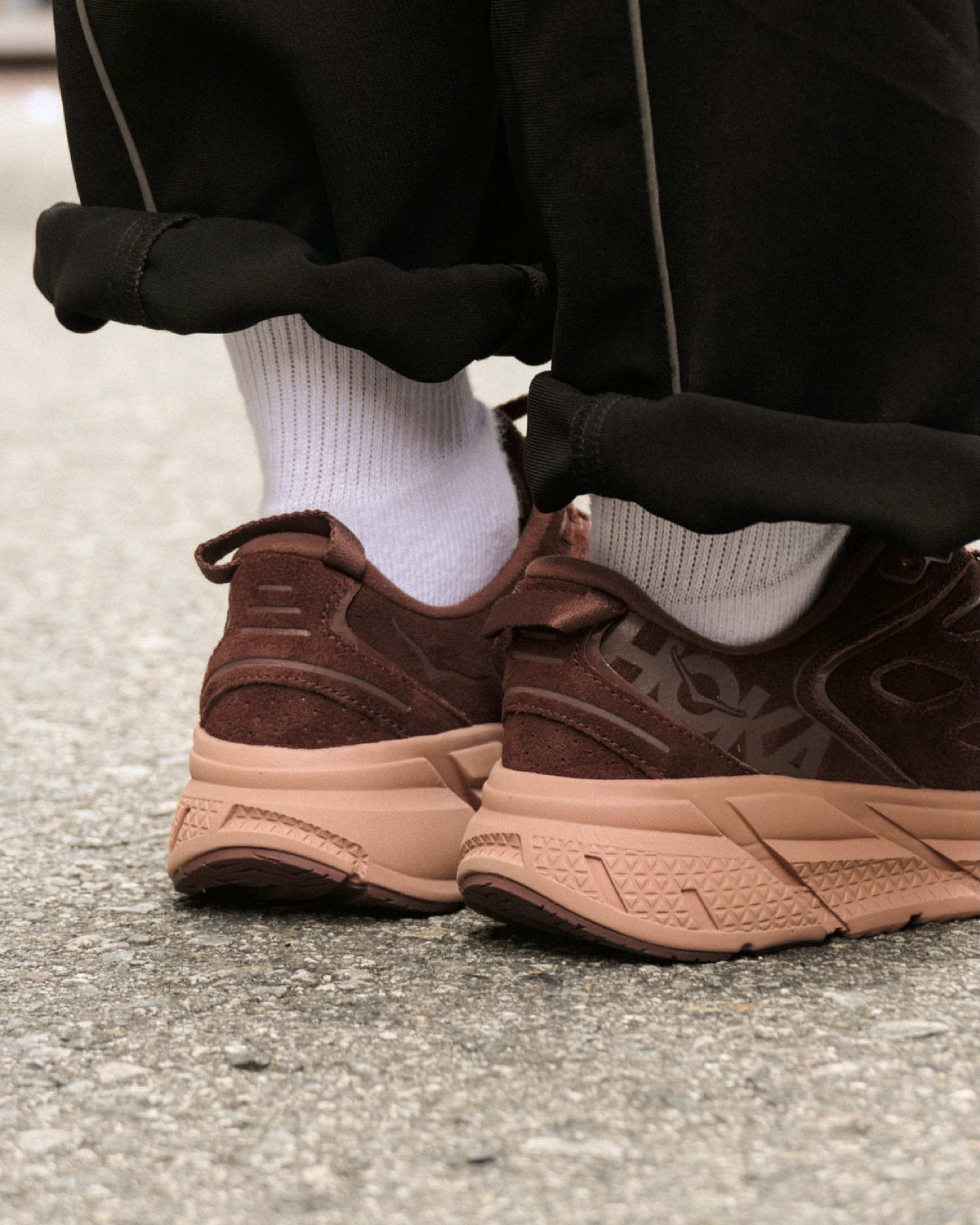 รองเท้า HOKA Clifton L Suede ‘Cappuccino’ (M9/9.5US)