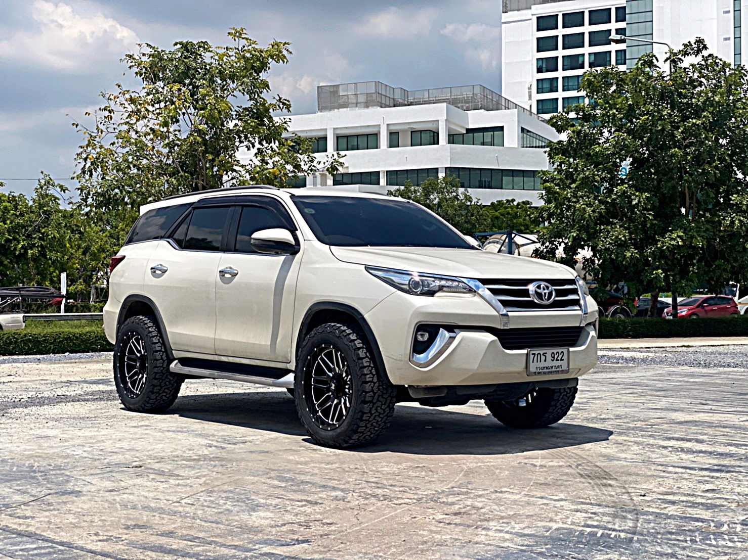 FORTUNER ล้อขอบ20 OFFROAD ที่ STEP9