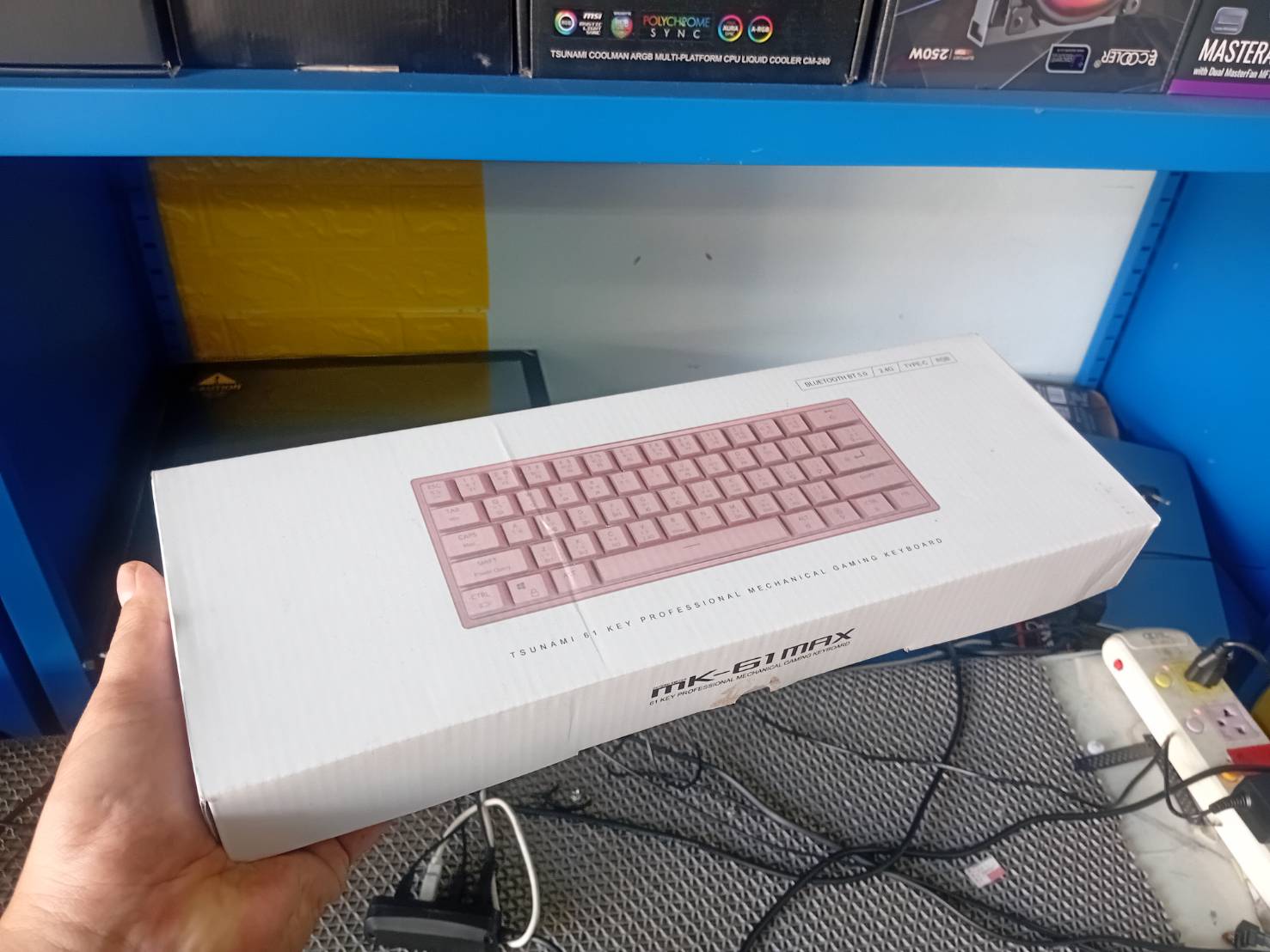 *มือ 2 * คีย์บอร์ดเกมมิ่ง Tsunami MK-61 Max Sakura Pink - Blue Switch