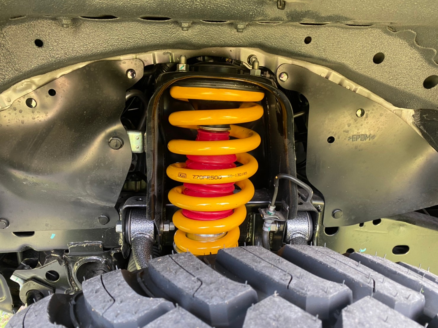 TRITON ป้ายแดงจัดทรงเมกาที่ STEP9