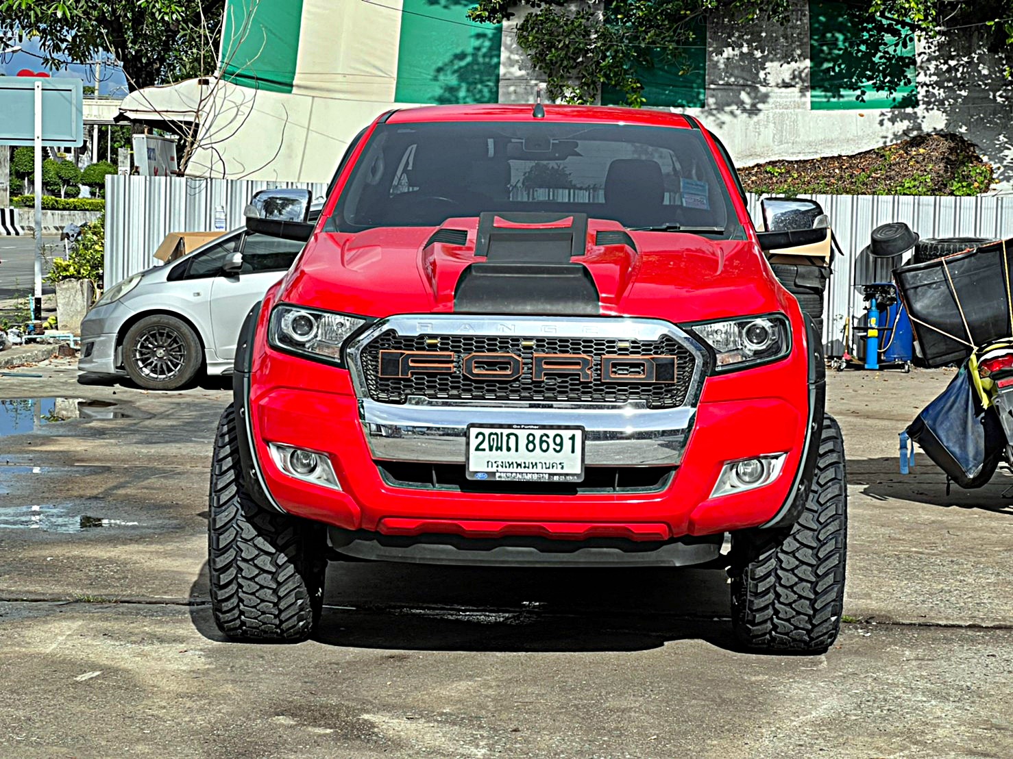 FORD_RANGER_ทรงเมกาจองคิวมาจากลำพูน
