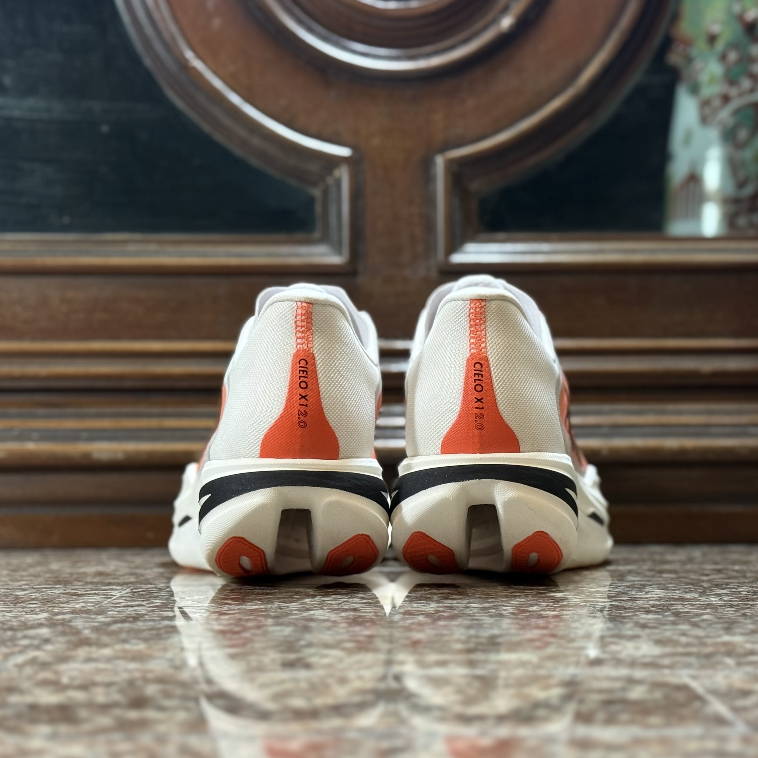 รองเท้าวิ่ง HOKA Cielo X1 2.0 #มือ2 (M11.5US)