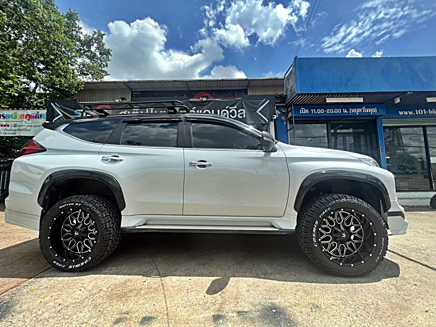 PAJERO_จองคิวจากประจวบ ทำทรงเมกาที่ STEP9