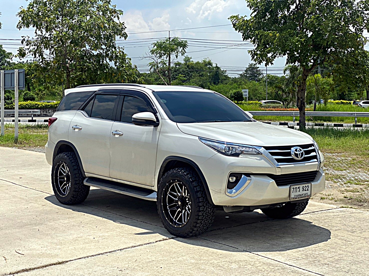 FORTUNER ล้อขอบ20 OFFROAD ที่ STEP9