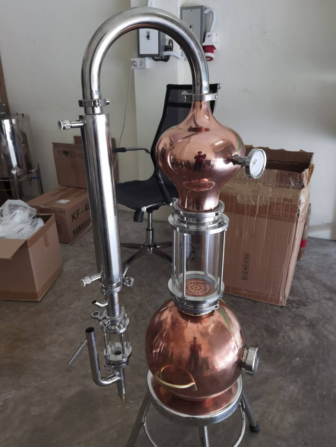 หม้อกลั่นทองแดง ทรงน้ำเต้า ขนาด 15 L