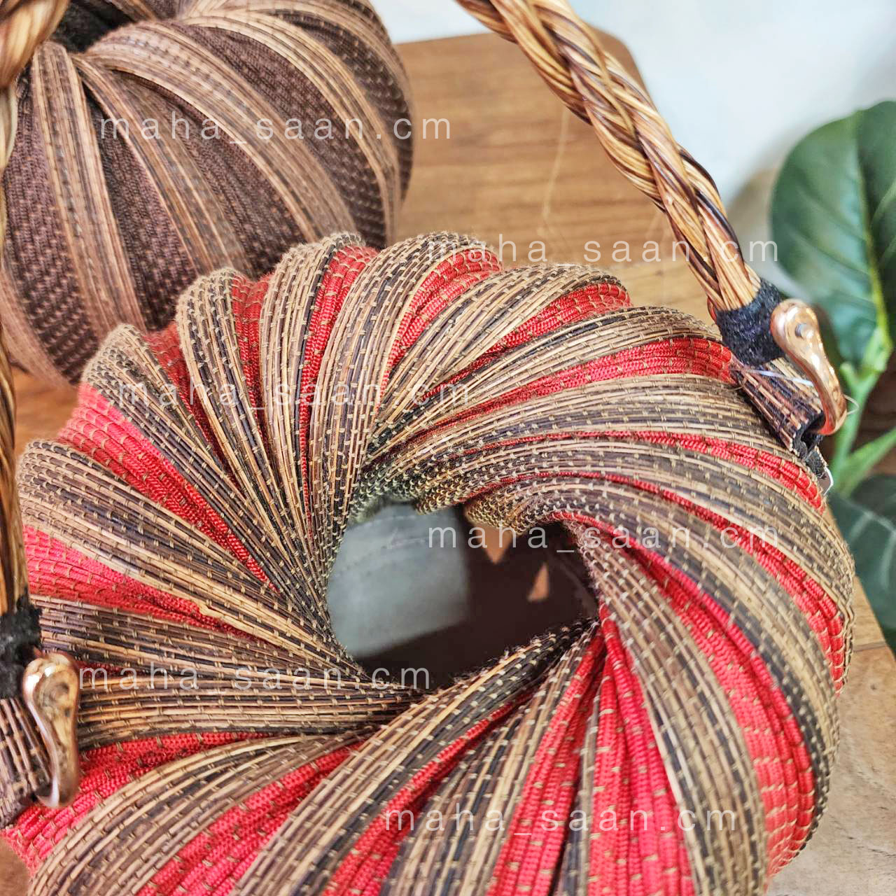 กระเป๋าตาลโตนด คล้องแขน ถือ ทรงกลม น่ารัก 🍊