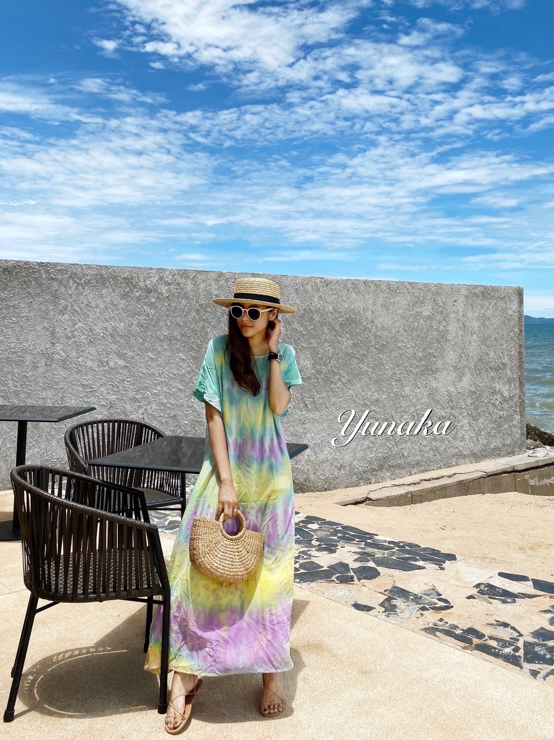 เดรสมัดย้อม