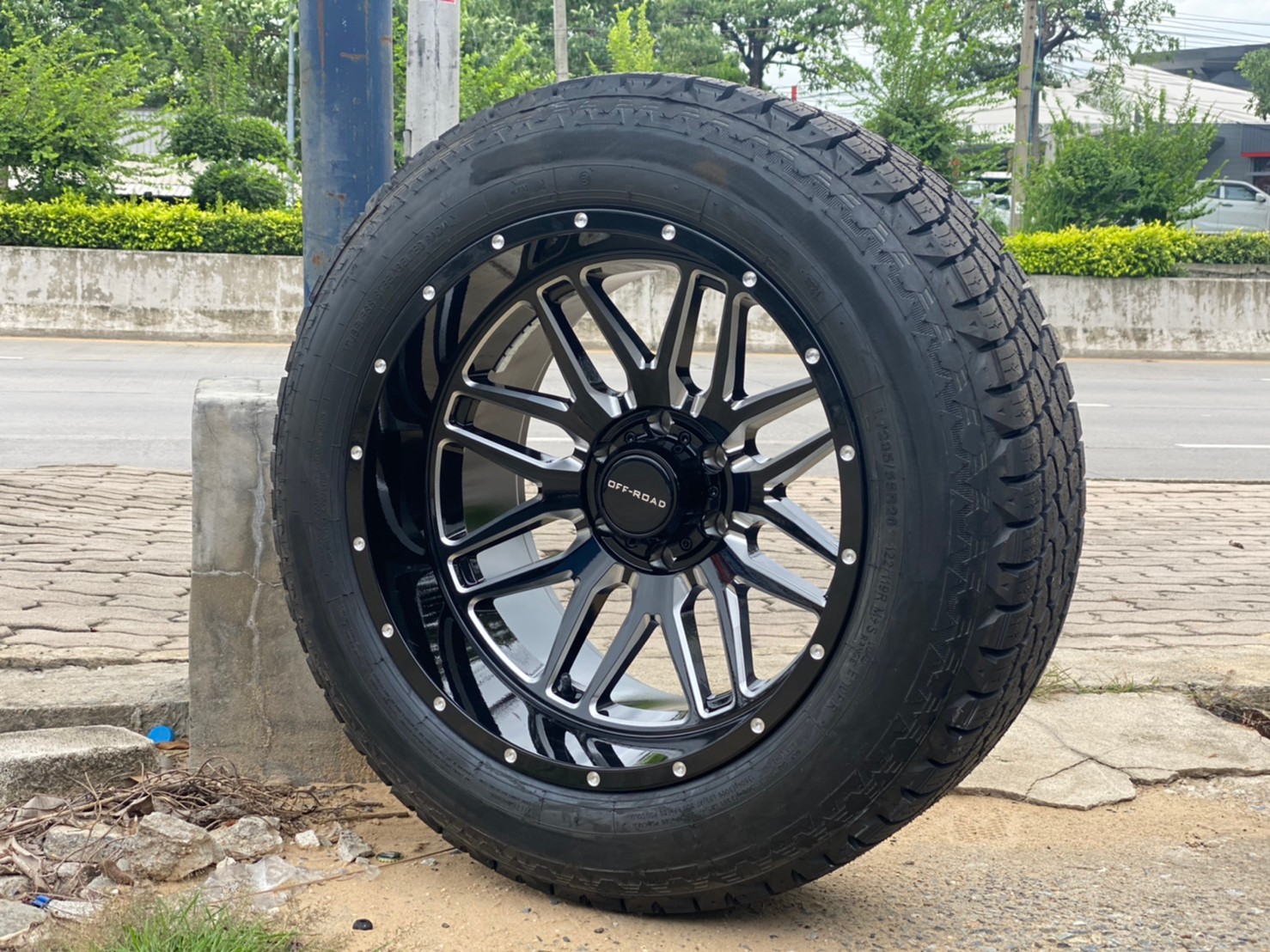 FORD ทรงเมกา ล้อเทพลึกสุดตาราง