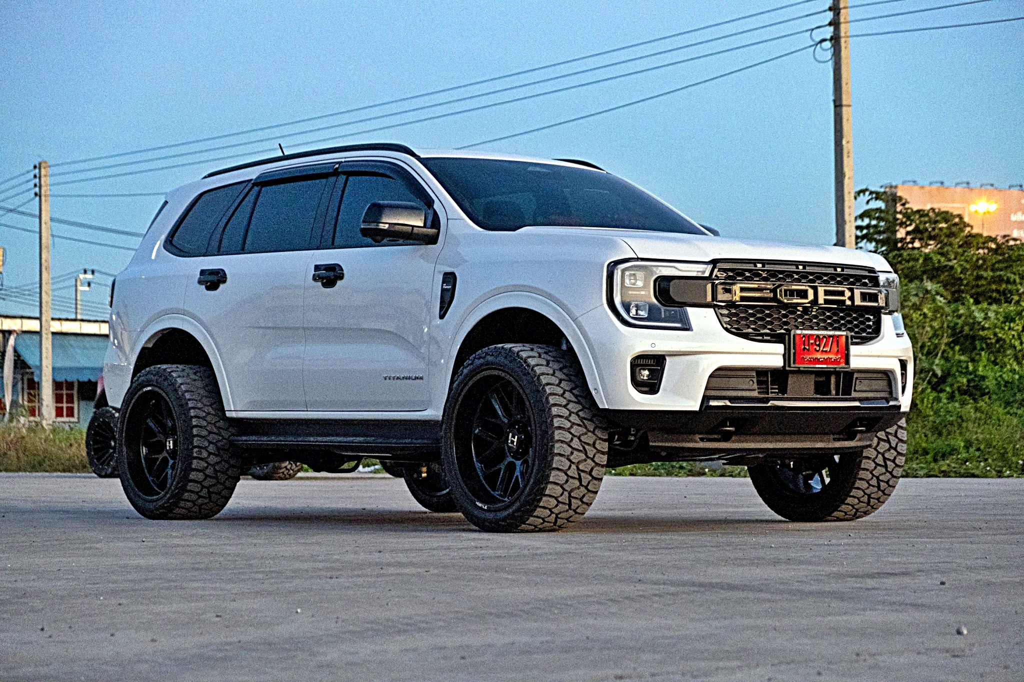 FORD EVEREST NEXTGEN ล้อแท้ HOSTILE H120 ขอบ22 ที่ STEP9