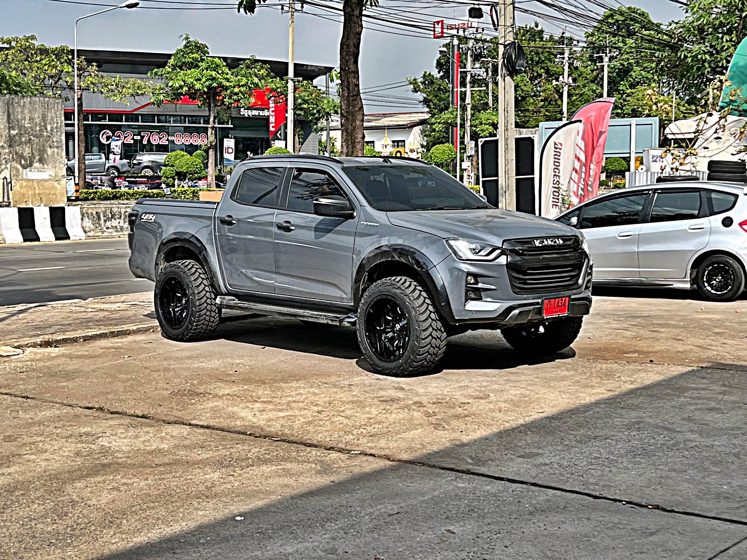 D-MAX ทรงเมกา จากอุธยา