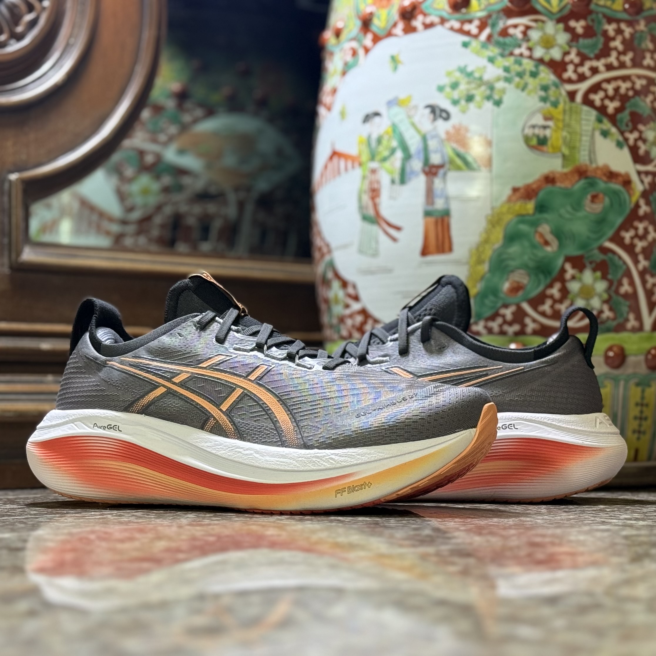 รองเท้าวิ่ง ASICS Gel Nimbus 27 #มือ2 (M10.5US)