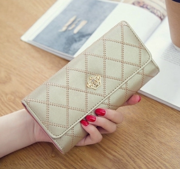 กระเป๋าสตางค์ใบยาว