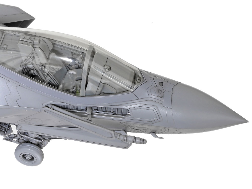 1/48 SCALE LOCKHEED MARTIN® F-35®C LIGHTNING II®
