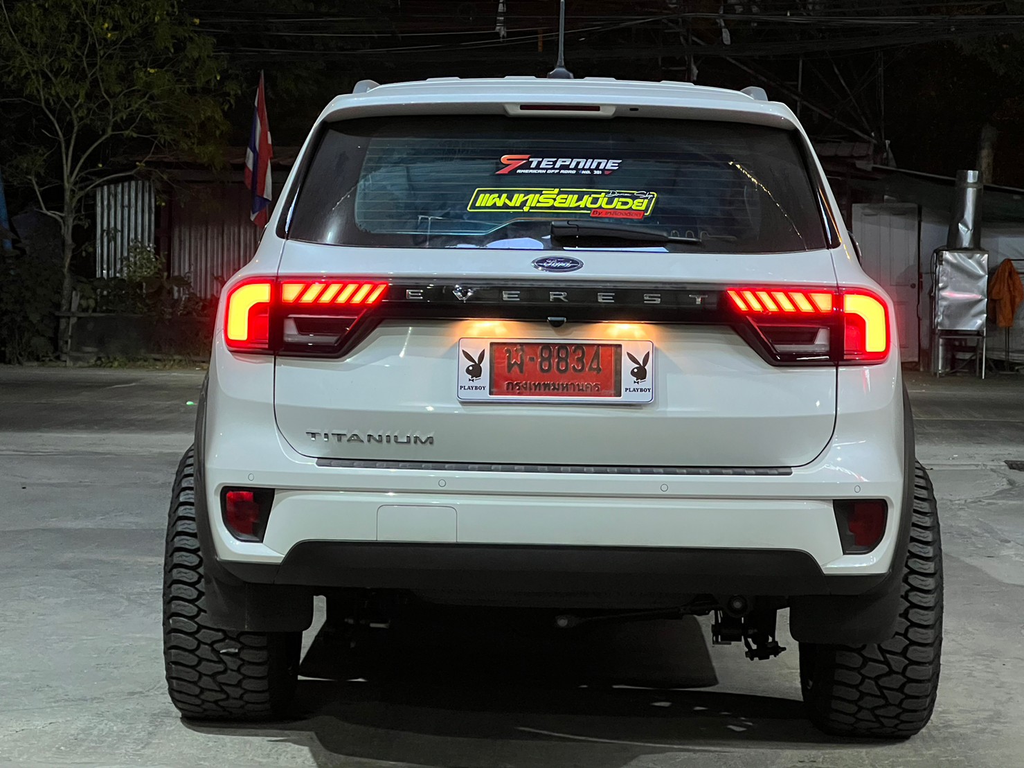 FORD EVEREST NEXTGEN ชุมพร แต่งทรงเมกาที่ STEP9