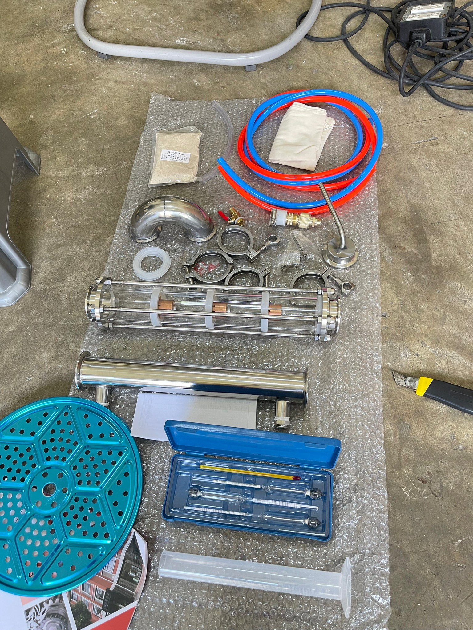 Yantai-09 เครื่องกลั่นน้ำมันหอมระเหย กลั่นสุรา กลั่นแอลกอฮอล์