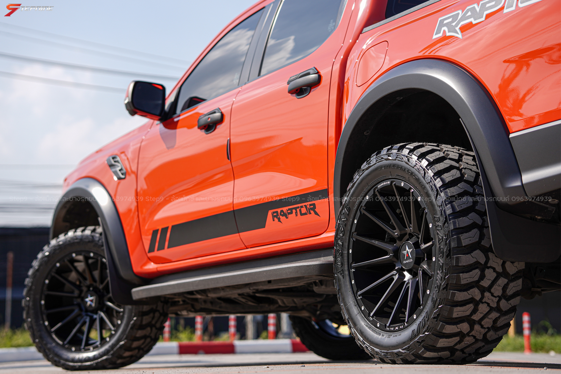 FORD RAPTOR NEXT-GEN V6 ทรงเมกา