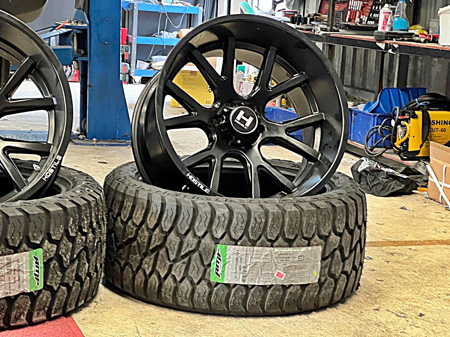 FORD EVEREST NEXTGEN ล้อแท้ HOSTILE H113 ที่ STEP9