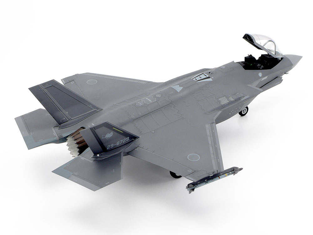 1/72 SCALE LOCKHEED MARTIN(R) F-35(R)A LIGHTNING Ⅱ(R)